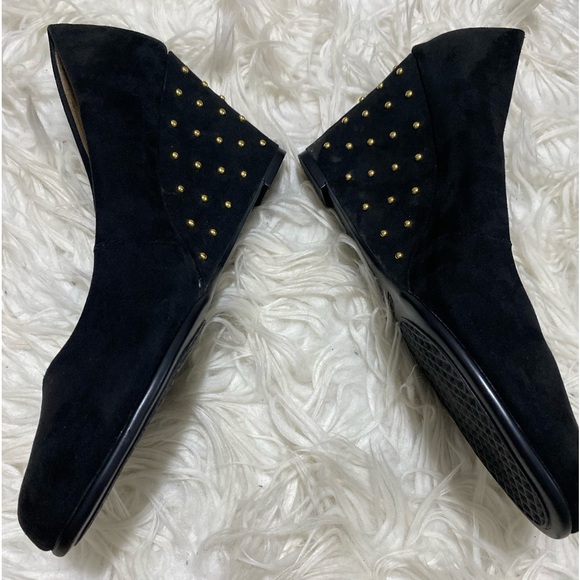 Aerosoles Black & Plum velvet gold studded wedge heel “Plum Tree” 2 pair $25 - Picture 2 of 13